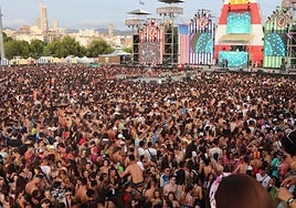 Escenario del Reggaeton Beach Festival en Benidorm.