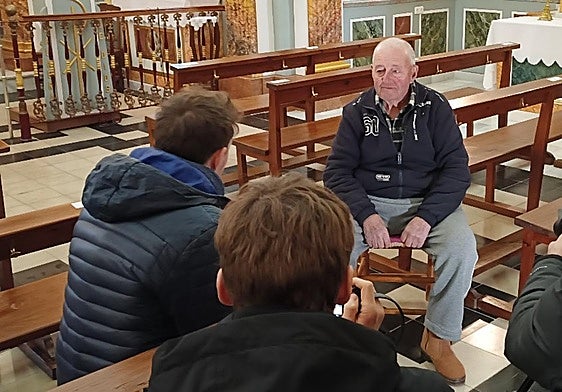 Imagen del rodaje de 'Mans, cordes i bronze'.