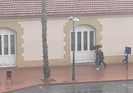 Instante de lluvia en la ciudad de Alicante.