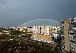 Doble arcoíris visto desde la Albufereta.