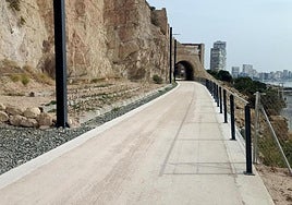 Nueva vía verde de la Cantera de Alicante abierta al público.