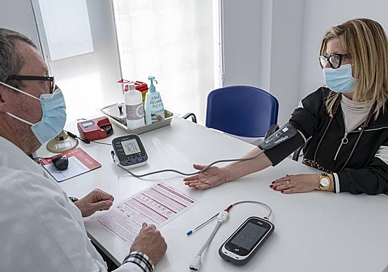 Entrevista previa que se realiza antes de efectuar la donación de sangre.