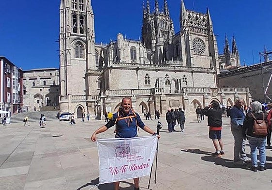 José Arredondo en una de sus paradas de su particular camino contra el cáncer.