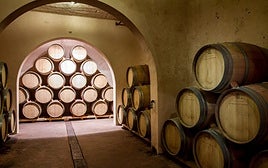Bodega de vinos en Villena.