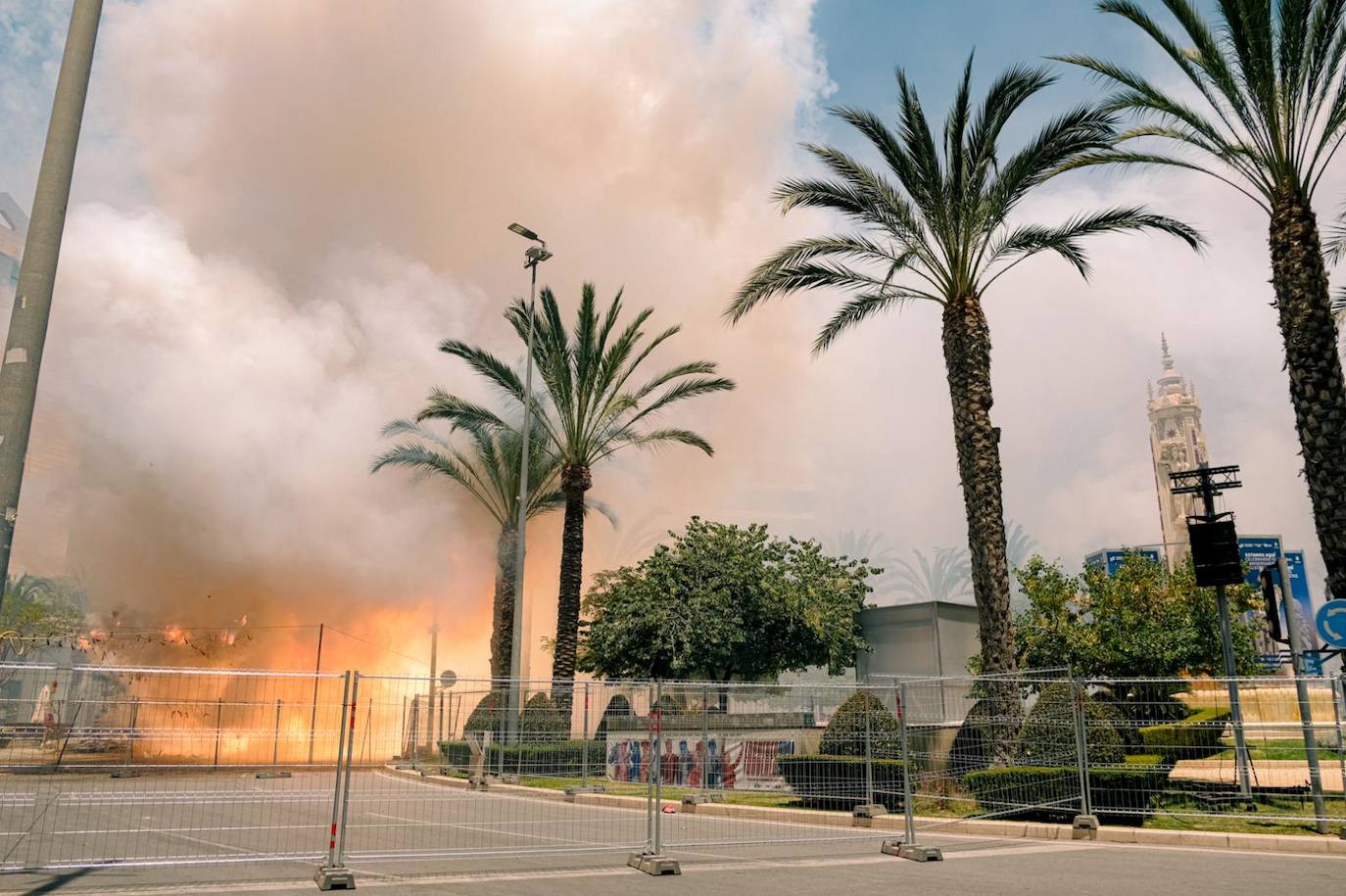 Revive la mascletà del 22 de junio