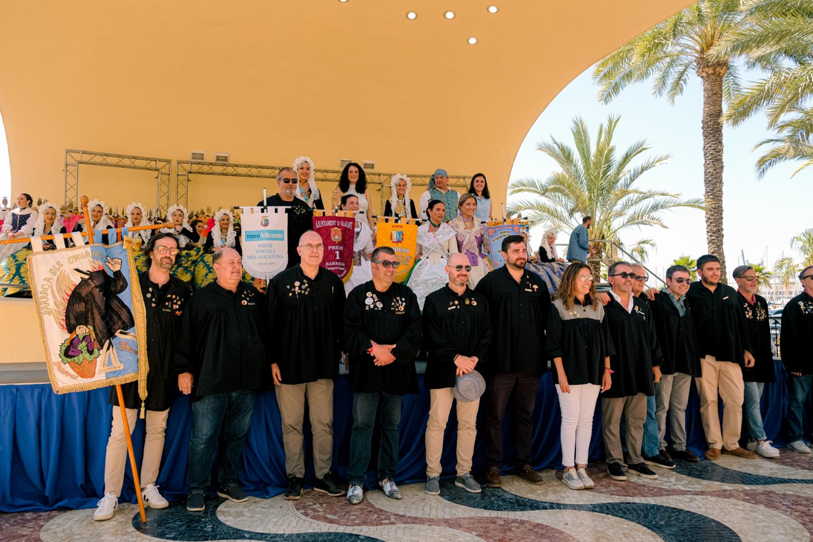 ¿Has recogido premio en las Hogueras? Búscate en las fotos (I)