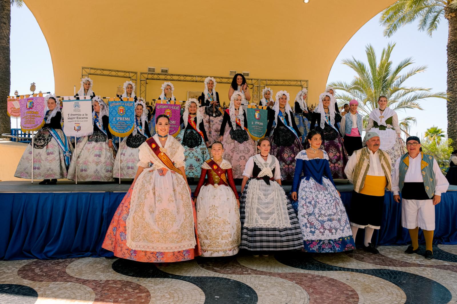 ¿Has recogido premio en las Hogueras? Búscate en las fotos (II)