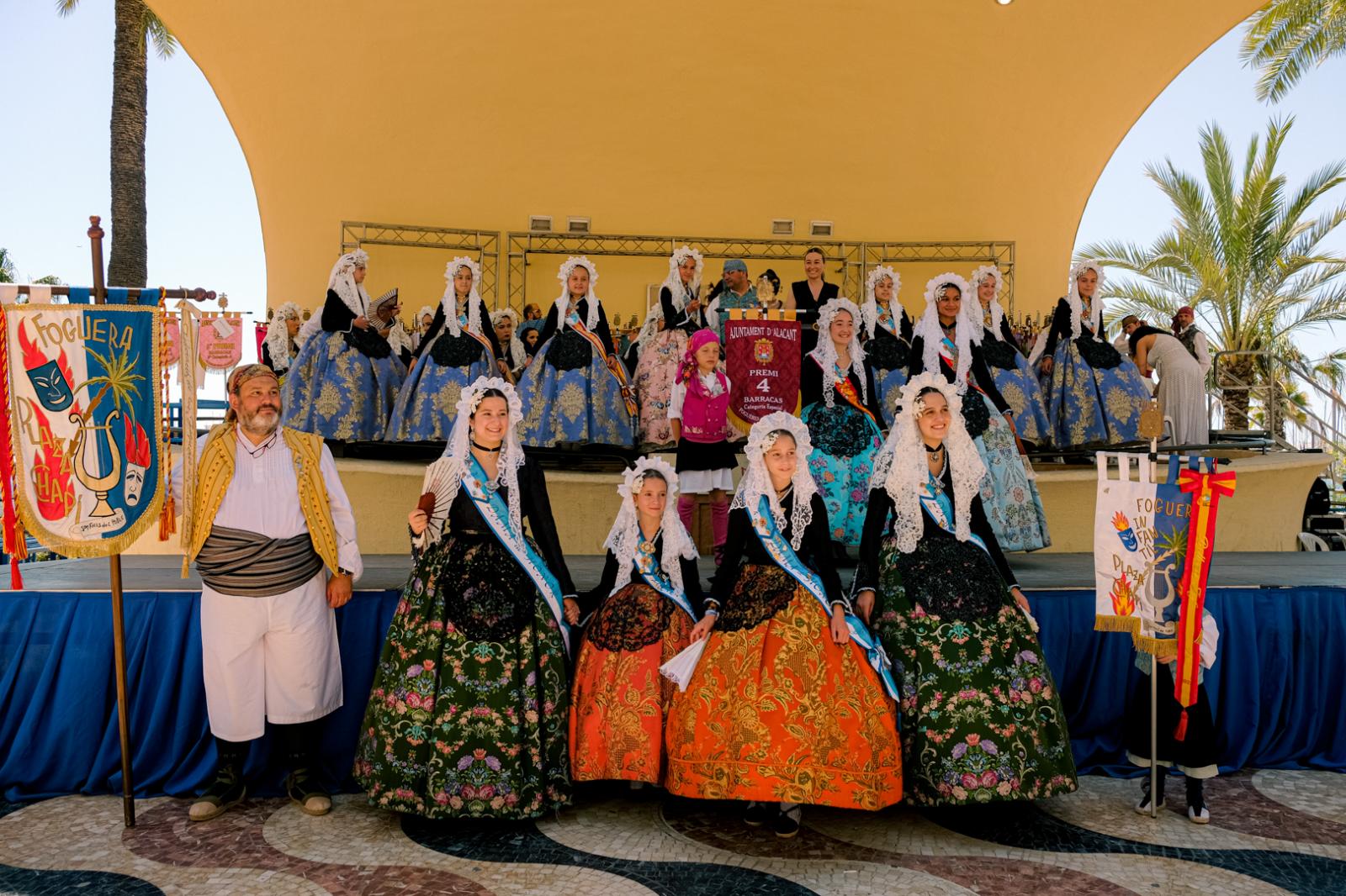 ¿Has recogido premio en las Hogueras? Búscate en las fotos (II)