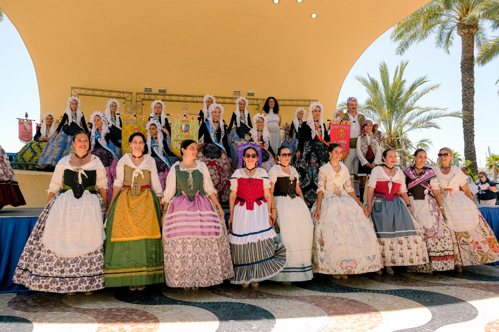 ¿Has recogido premio en las Hogueras? Búscate en las fotos (II)