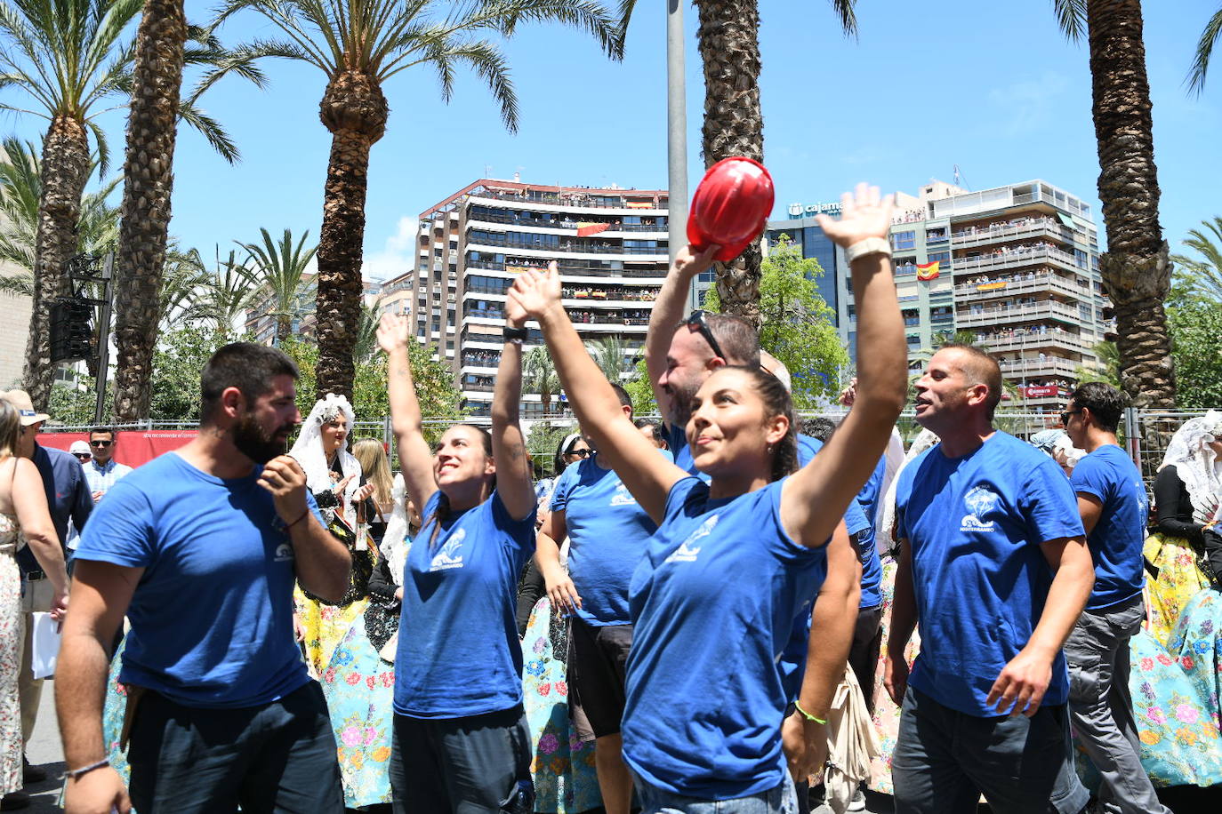 La espectácular mascletà del 23 de junio, foto a foto