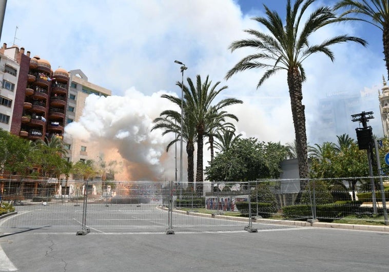 Mascletà de Mediterráneo en Luceros este 23 de junio.