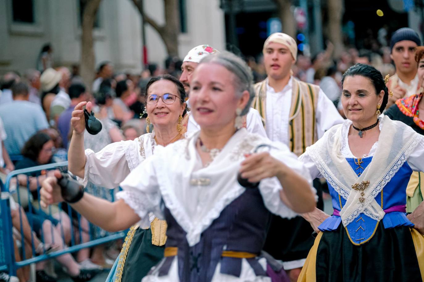 El mundo se une en torno a las Hogueras de Alicante