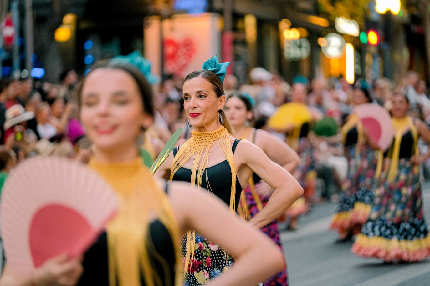 El mundo se une en torno a las Hogueras de Alicante