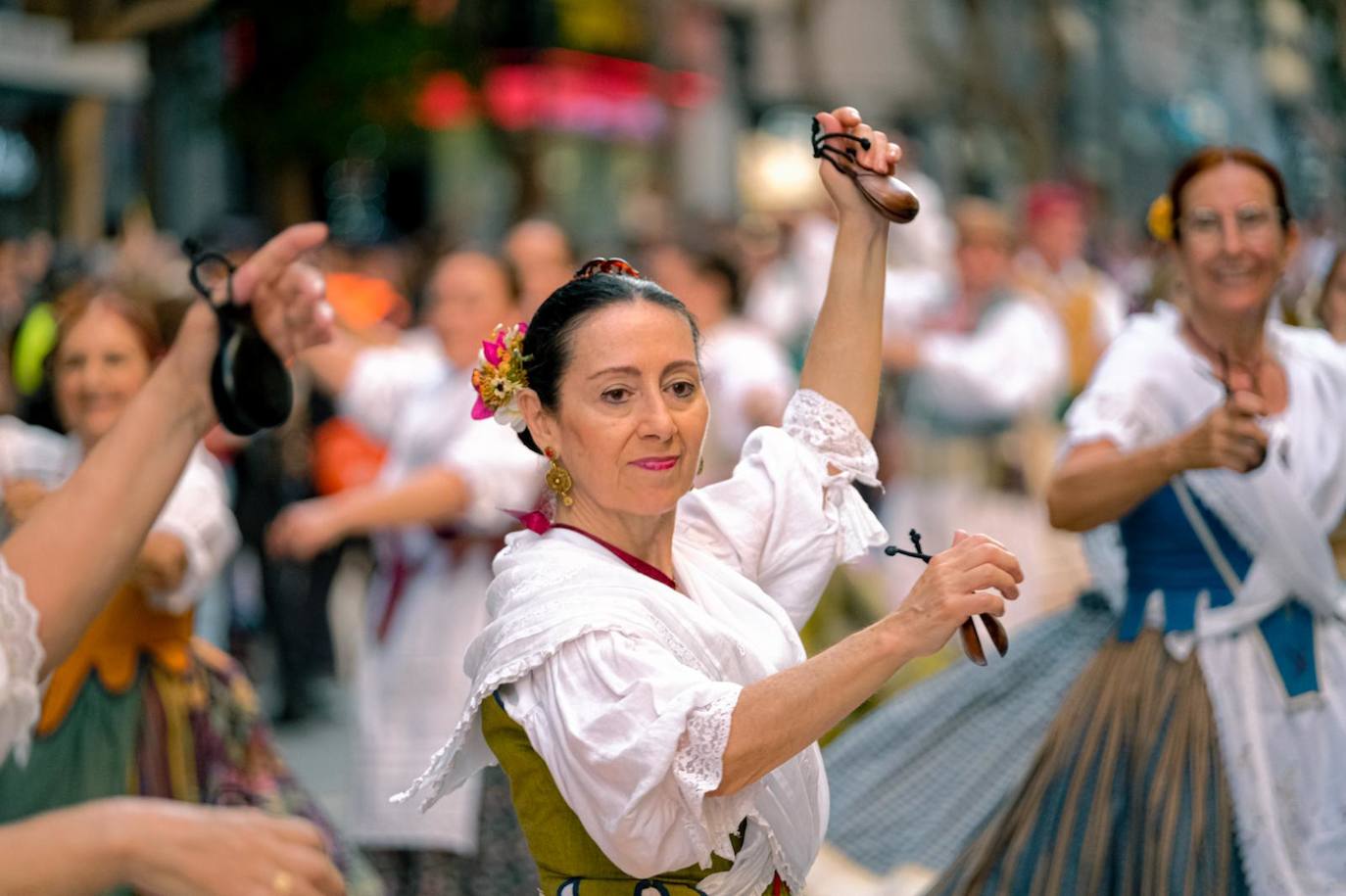 El mundo se une en torno a las Hogueras de Alicante