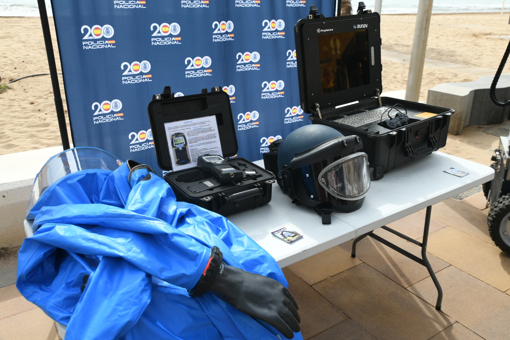 La presentación de la &#039;Operación Verano&#039; de la Policía Nacional de Alicante, en imágenes