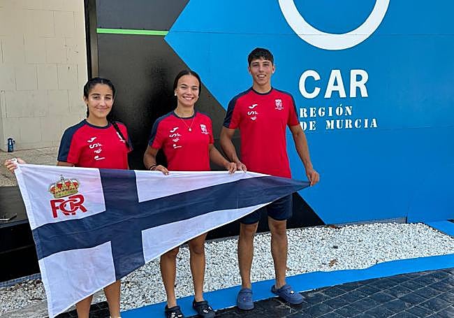 Remeros del RCR Alicante en Sevilla.