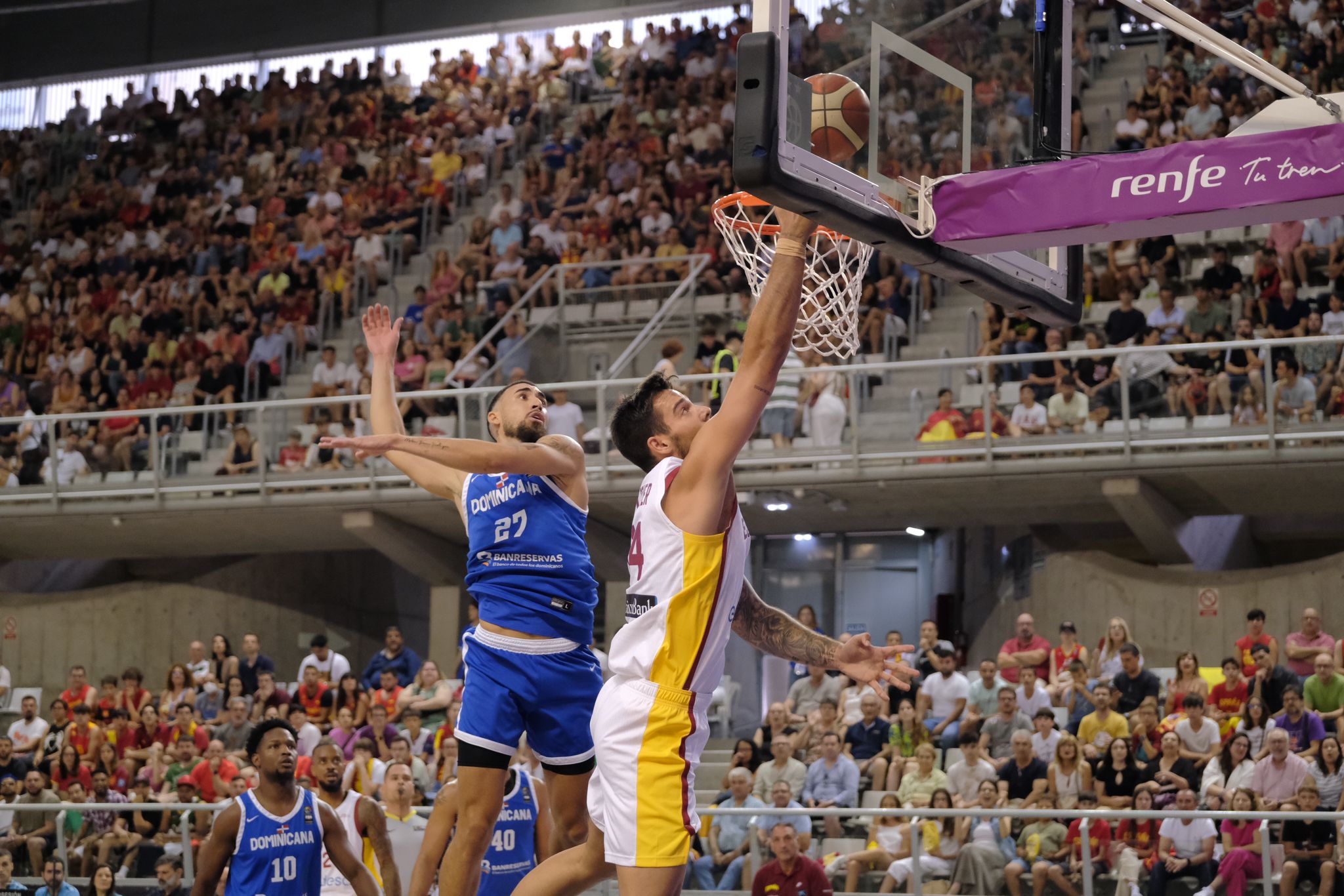 84-74. España vence a la República Dominicana y se prepara para el Preolímpico