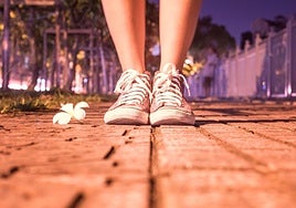 Las torceduras y las infecciones por hongos son unas de las afecciones más comunes por usar un calzado inapropiado.