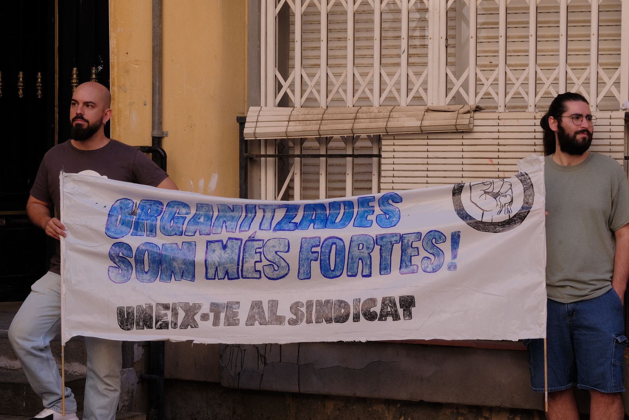 Imágenes del intento de desahucio en el barrio Virgen del Carmen de Alicante