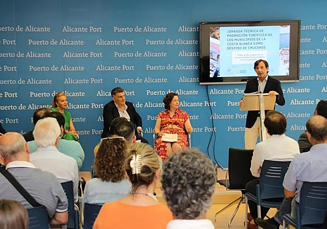 Intervención del presidente de la Autoridad Portuaria, Luis Rodríguez.
