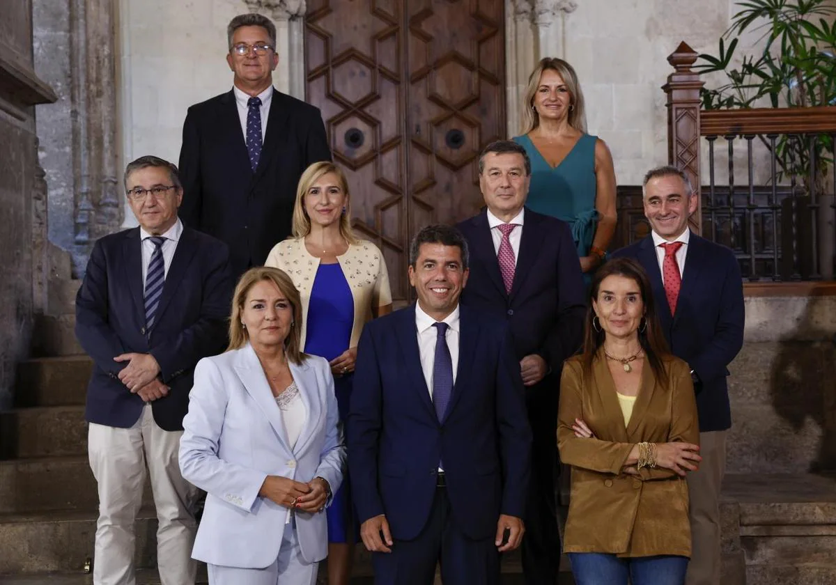 Miembros del renovado Consell de la Generalitat Valenciana.