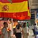 Imagen principal - El Mercado Central se viste con la bandera de España y Alicante ilumina sus monumentos