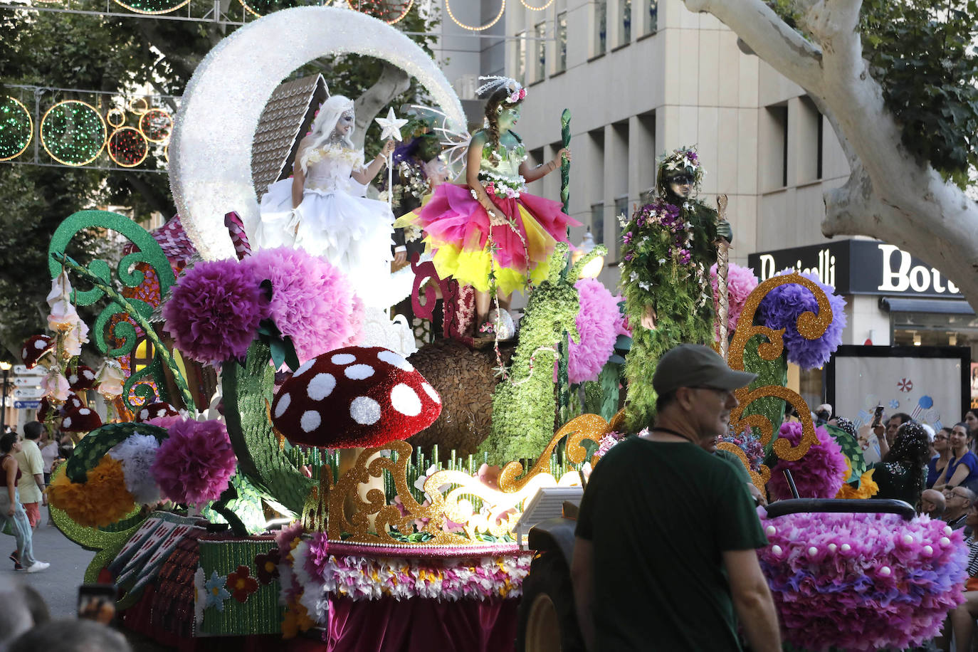 Así ha sido el desfile de Carrozas 2024 de Dénia