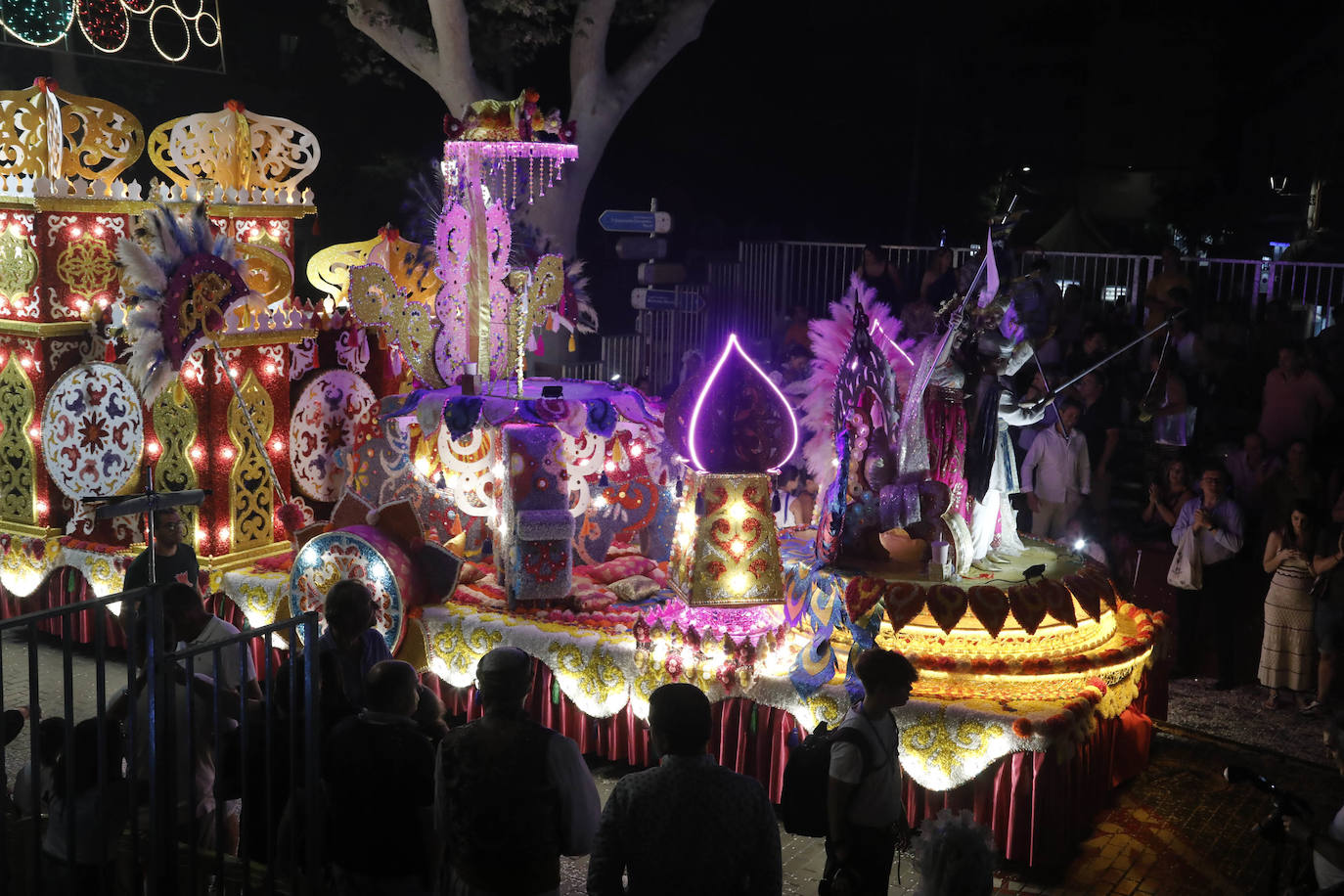 Así ha sido el desfile de Carrozas 2024 de Dénia