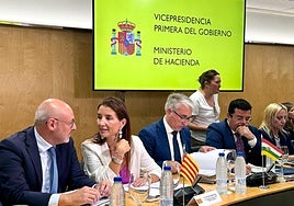 La consellera Ruth Merino (segunda por la izq.) en el CPFF.