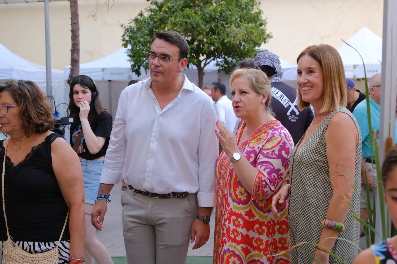 La IV Feria del Tomate de Muchamiel llena el municipio de sabor