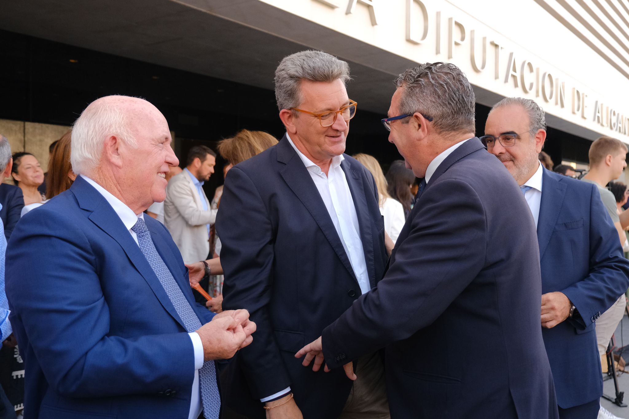 Fotos de la presentación del estudio &#039;Alicante en línea para conectarlo todo&#039;