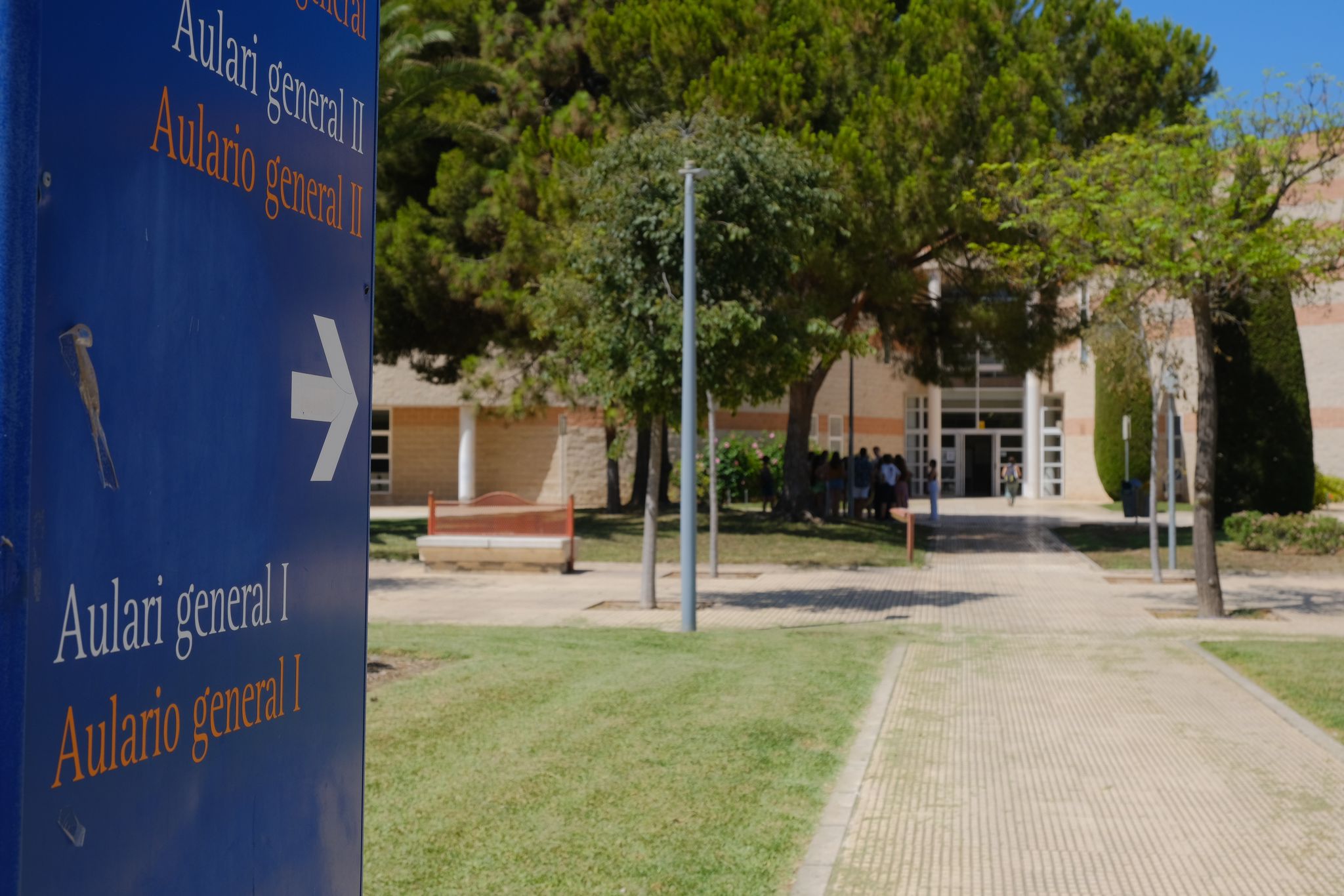 Uno de los aulario donde se imparte clase de idiomas