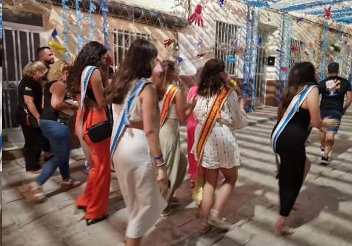 Pasacalles de las fiestas de San Gabriel.