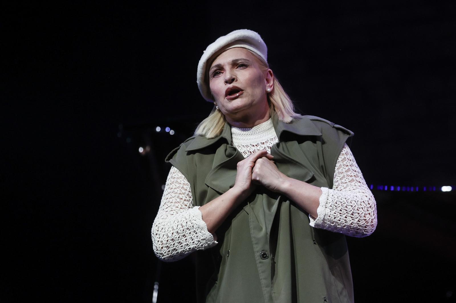 La soprano Ainhoa Arteta durante el pase gráfico de 'La Boheme'.