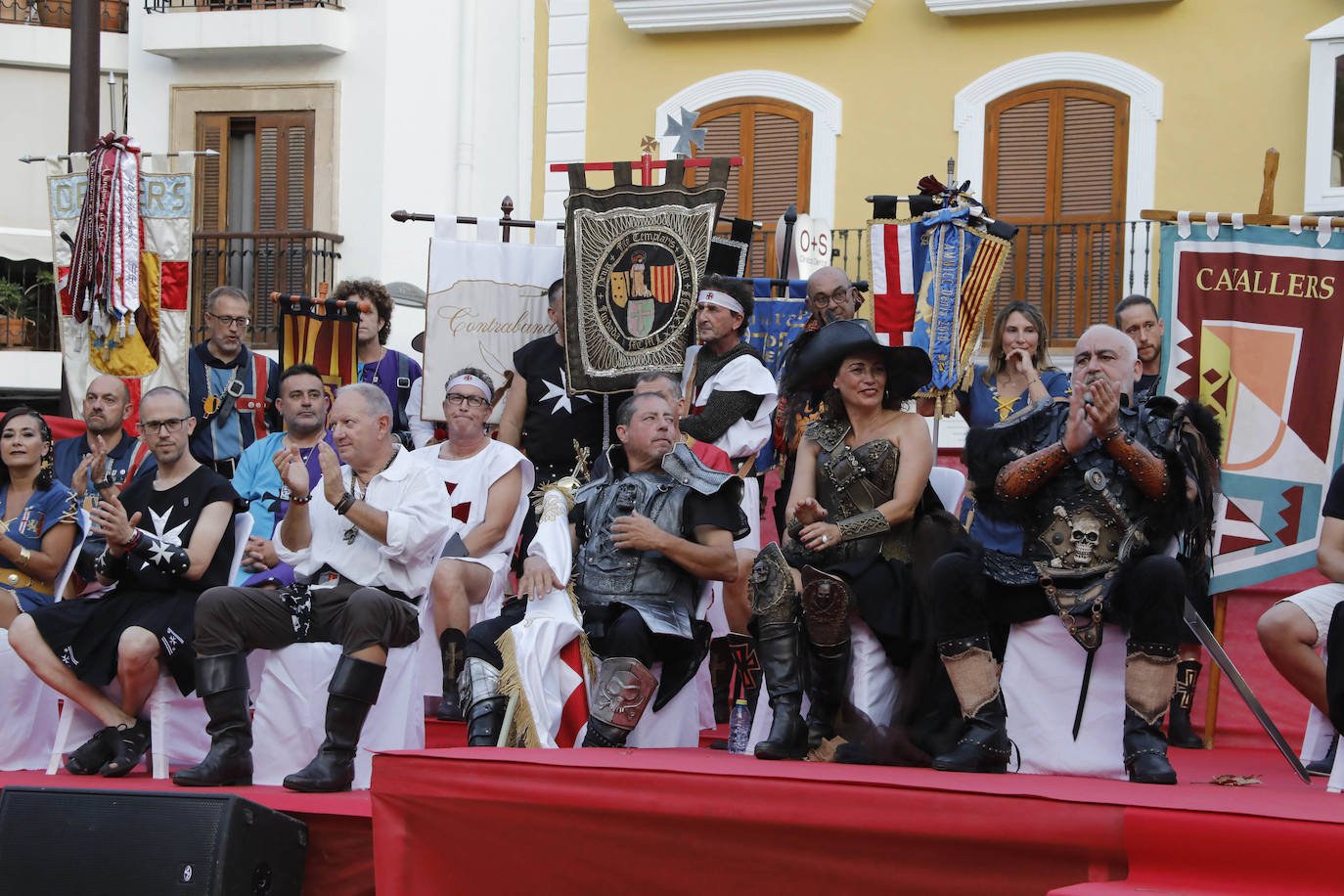 Dénia da la bienvenida a los Moros y Cristianos 2024 con el pregón