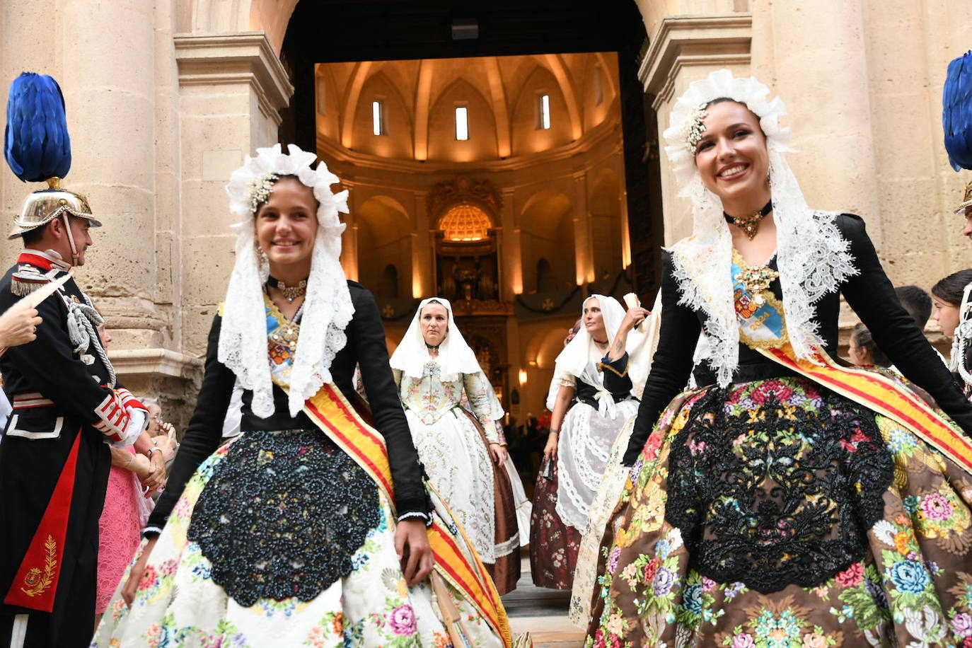 Alicante rinde homenaje a su patrona