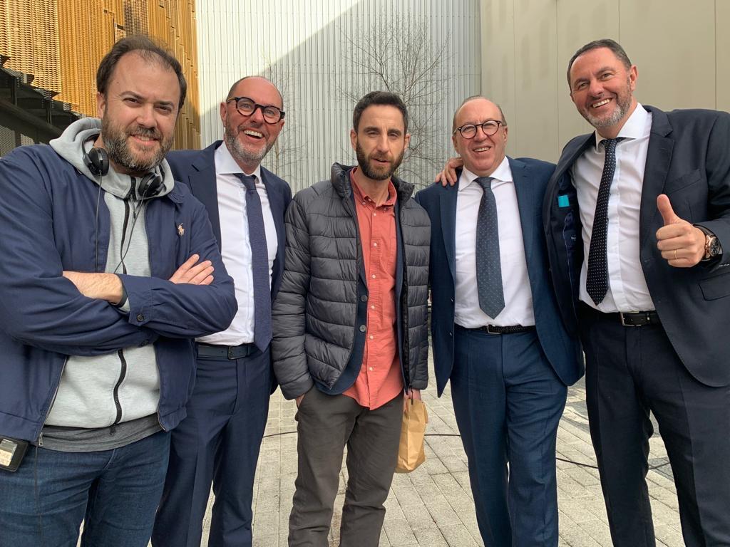 Curro Velázquez, Fran Vives, Dani Rovira, Juan Antonio y Miguel Ángel Vives.