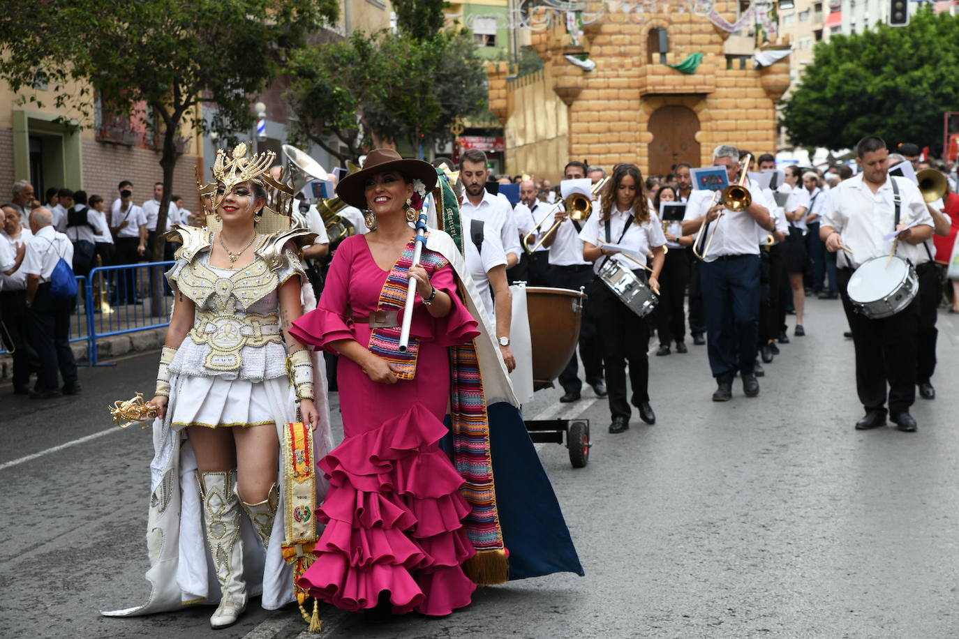 Así ha sido la Entrada de las fiestas de Moros y Cristianos de Altozano