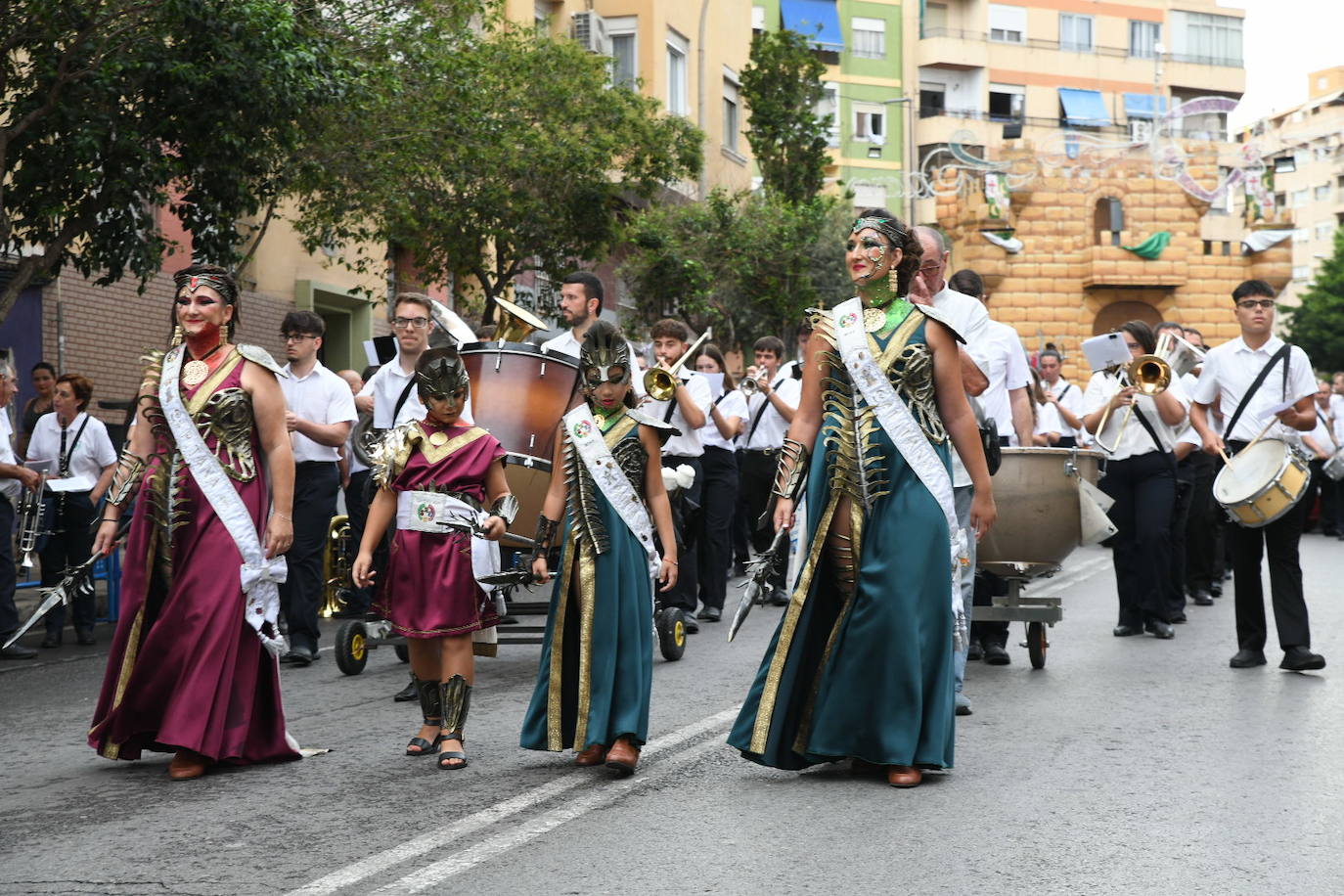 Así ha sido la Entrada de las fiestas de Moros y Cristianos de Altozano