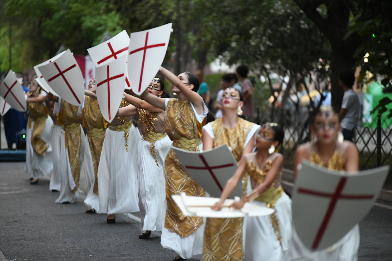 Así ha sido la Entrada de las fiestas de Moros y Cristianos de Altozano