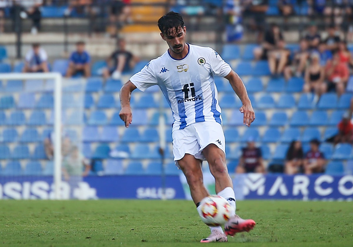 Soldevila, en uno de los encuentros de pretemporada en el estadio Rico Pérez.