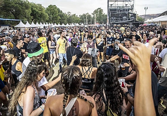 Ambiente durante un concierto del festival.