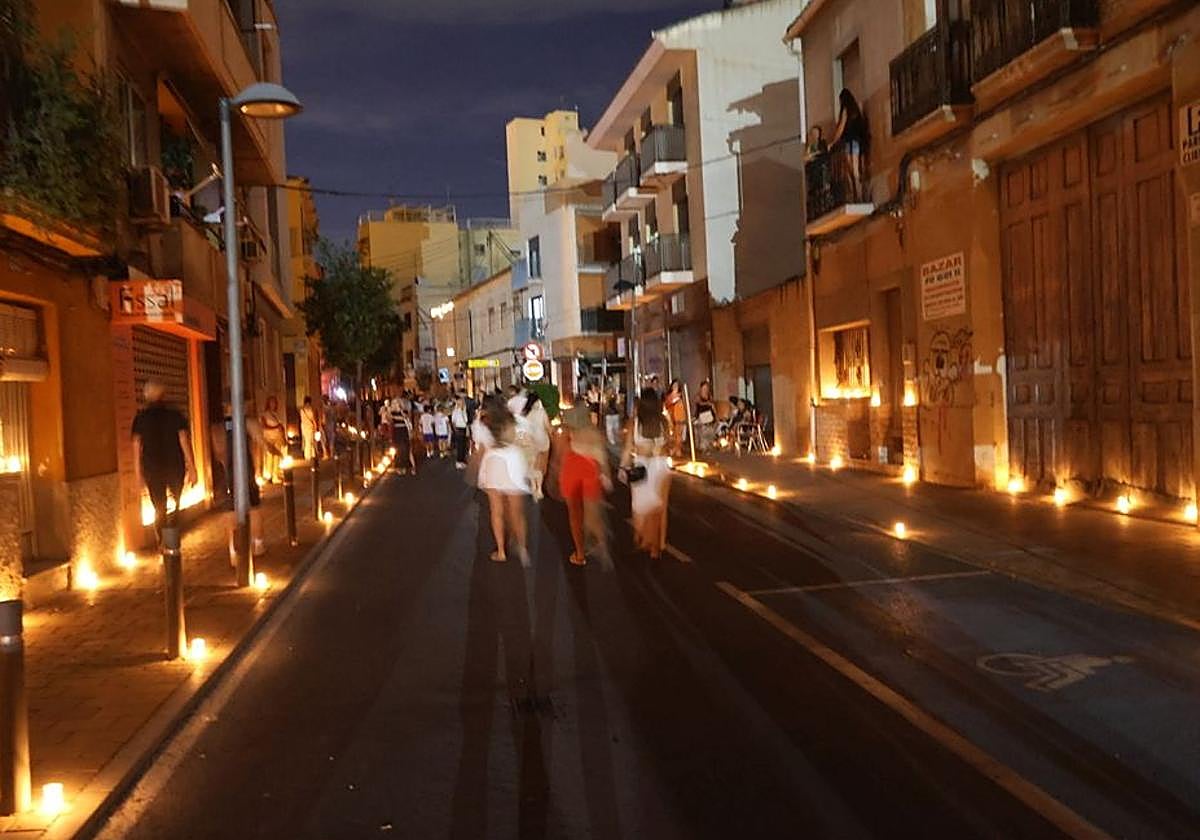 20,000 Candles Illuminate the Streets of Sant Joan