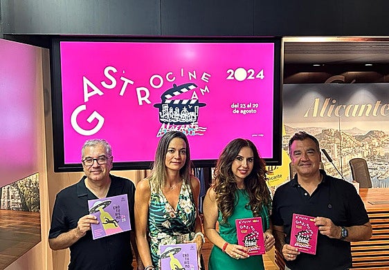 Participantes en la mesa redonda 'Cine, gastronomía y turismo'.