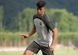 Rubén Cantero, durante un entrenamiento con el Barcelona B.