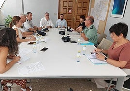 La Junta Local de Seguridad Ciudadana de Ibi, reunida la pasada semana.