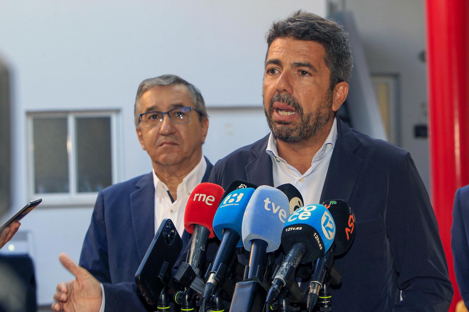 Mazón y Rovira durante la inauguración del curso escolar.