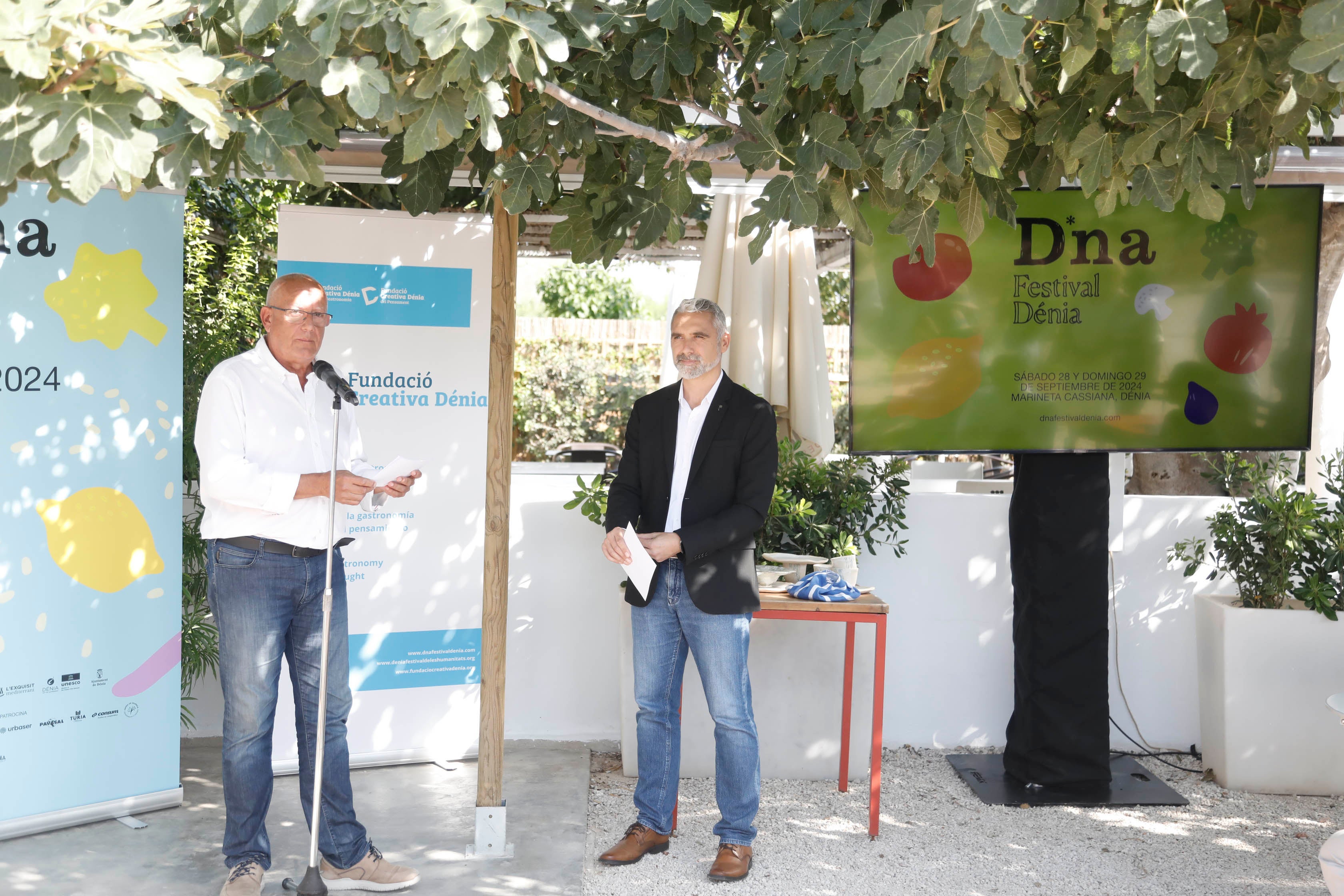 D*na Festival Dénia rinde tributo al producto de la huerta desde la orilla del mar