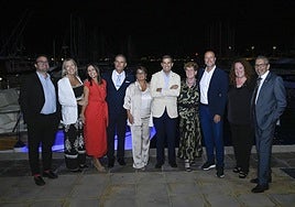 Cambio de collares en el Rotary Club de Xàbia