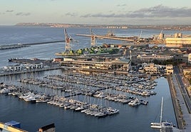 El Puerto de Alicante, desde las alturas.